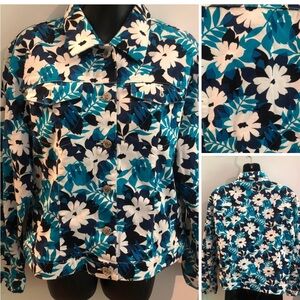 5/$20 JACKET M